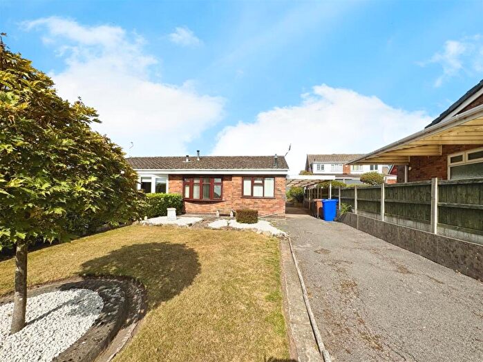 2 Bedroom Bungalow To Rent In Heathside Lane, Stoke-On-Trent, ST6