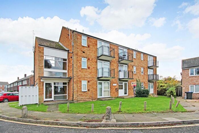 1 Bedroom Flat To Rent In Moat House, Rhodaus Close, Canterbury, Kent, CT1
