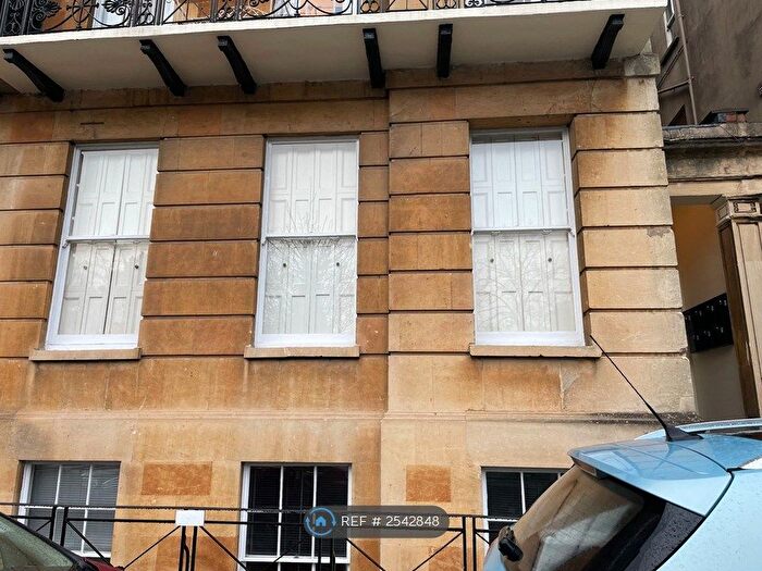 1 Bedroom Flat To Rent In Lansdown Place, Cheltenham, GL50