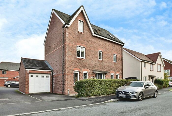 4 Bedroom Detached House For Sale In Watermint Way, West Timperley, Altrincham, WA14