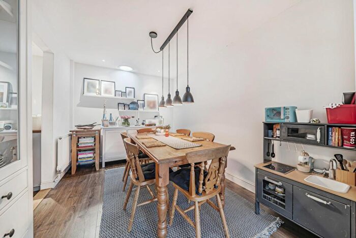 3 Bedroom Terraced House For Sale In Water Lane, Ospringe, ME13