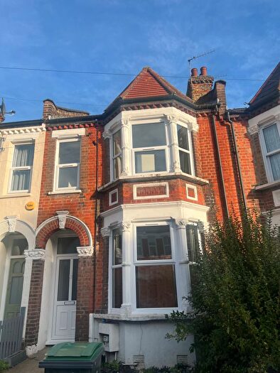 5 Bedroom Terraced House To Rent In Kitchener Road, London, N17