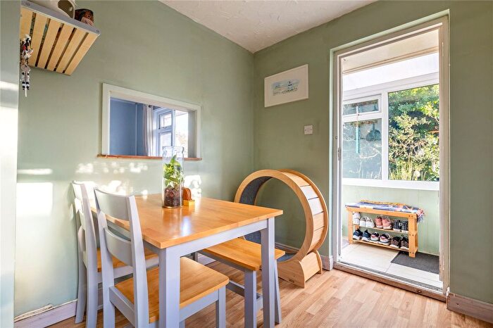 2 Bedroom Bungalow For Sale In Tennacott Heights, Bideford, EX39
