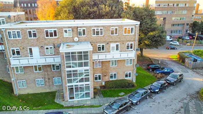 2 Bedroom Maisonette To Rent In Jireh Court, Perrymount Road, RH16