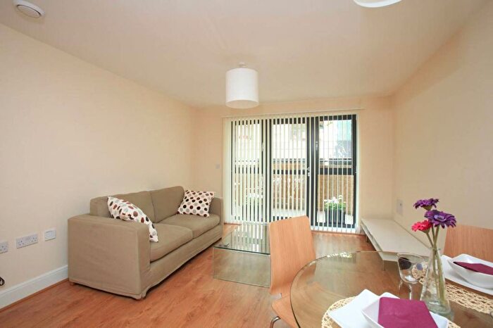 1 Bedroom Flat To Rent In Spa Road, Bermondsey, London, SE16