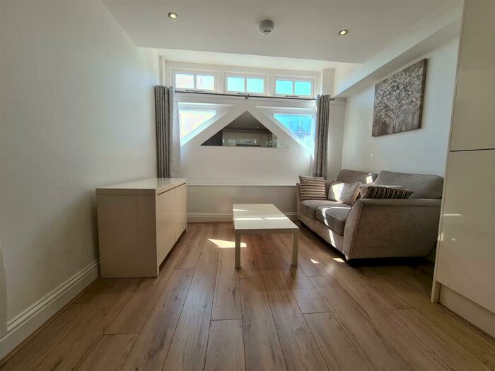 1 Bedroom Flat To Rent In Lantern Court, High Street, Ely, CB7