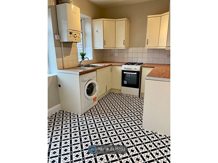 2 Bedroom Terraced House To Rent In Woodrow Avenue, Hayes, UB4