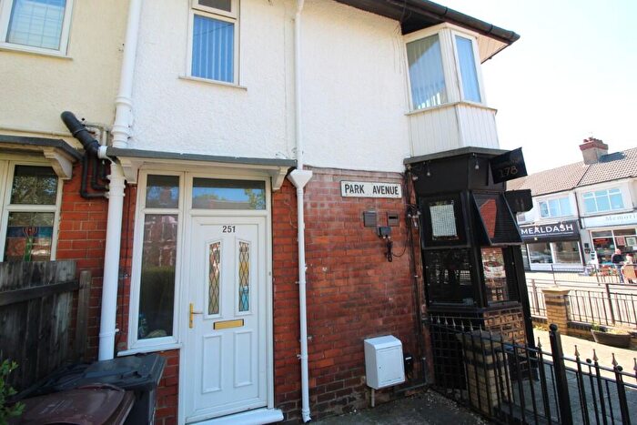 1 Bedroom Flat To Rent In Park Avenue, Princes Avenue, Hull, East Riding Of Yorkshire, HU5