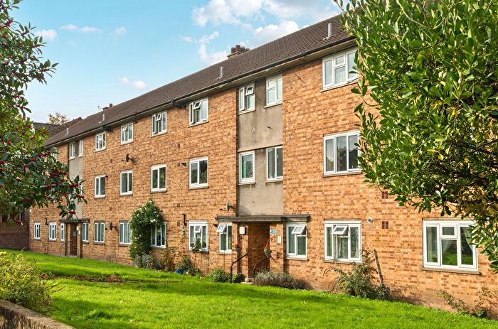 2 Bedroom Property For Sale In Shrewsbury Lane, London, SE18