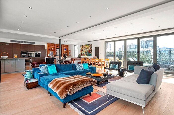 4 Bedroom Flat For Sale In Old Street, London, EC1V