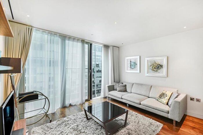 Apartment To Rent In The Heron, London, EC2Y