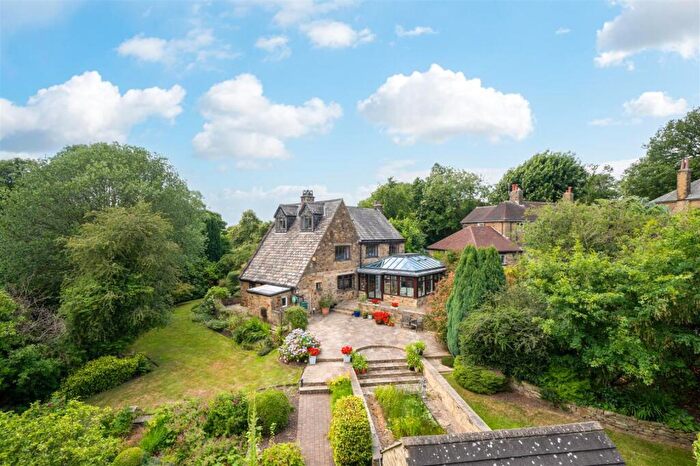 6 Bedroom Detached House For Sale In Acacia Park Drive, Apperley Bridge, West Yorkshire, BD10