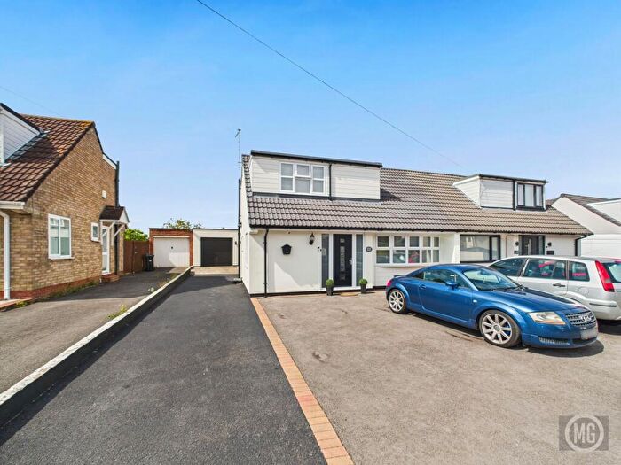 3 Bedroom Semi-Detached House For Sale In Kilbirnie Road, Bristol, BS14