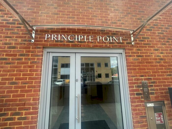 1 Bedroom Flat To Rent In Bridge Road East, Welwyn Garden City, AL7