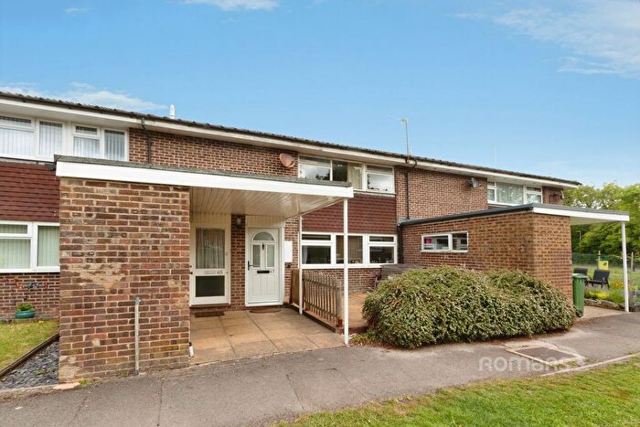 Studio To Rent In Rowan Road, Tadley, Hampshire, RG26