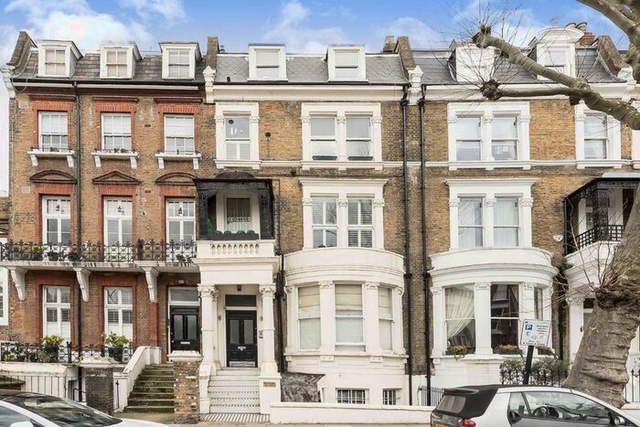 2 Bedroom Flat To Rent In Elgin Avenue, London, W9