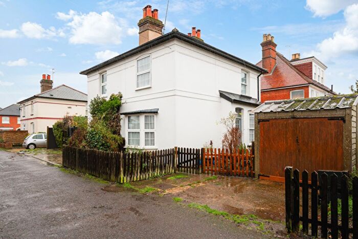 2 Bedroom Semi Detached House For Sale In Magazine Place, Leatherhead, KT22