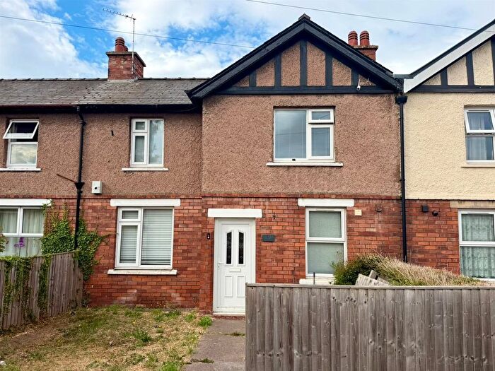3 Bedroom Terraced House For Sale In Grandstand Road, Hereford, HR4