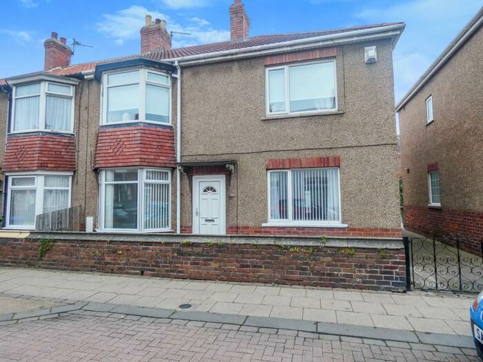 2 Bedroom Ground Flat To Rent In Wright Street, Blyth, Northumberland, NE24