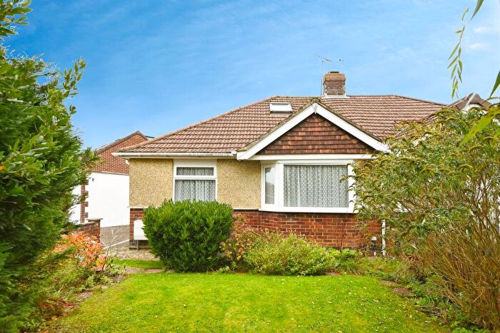 2 Bedroom Semi-Detached Bungalow For Sale In Glenwood Close, Swindon, SN1