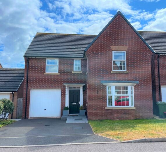 4 Bedroom Detached House To Rent In Huntsham Road, Exeter, EX1