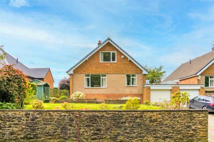 3 Bedroom Detached Bungalow To Rent In Red Lees Road, Burnley, BB10
