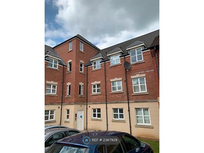 2 Bedroom Flat To Rent In Sockburn Close, Hamilton, Leicester, LE5