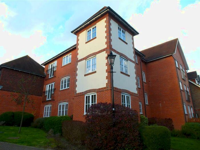 2 Bedroom Apartment To Rent In Hawthorn Place, Bolnore Village, Haywards Heath, RH16
