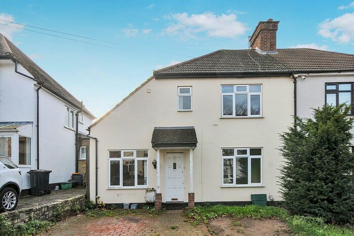 3 Bedroom Semi-Detached House To Rent In Walden Avenue, Chislehurst, BR7