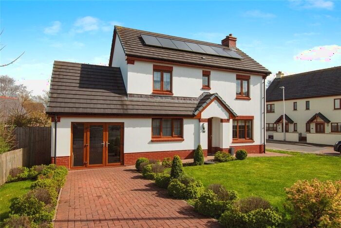 3 Bedroom Detached House For Sale In Maes Rheithordy, Cilgerran, Cardigan, Pembrokeshire, SA43
