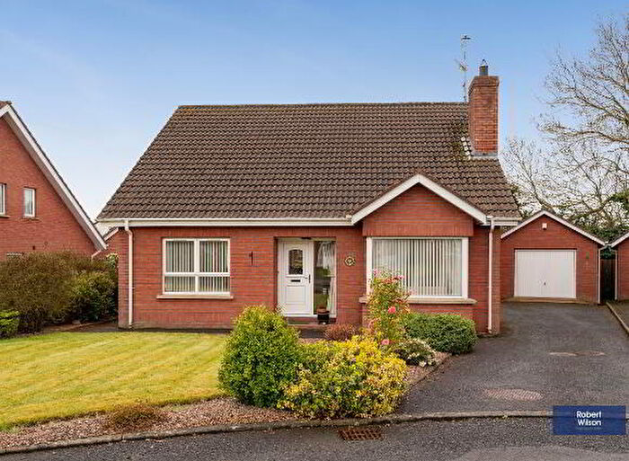 3 Bedroom Detached Bungalows For Sale In Oakwood, Waringstown, BT66
