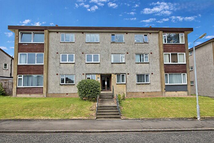 2 Bedroom Flat For Sale In Glenside Grove, West Kilbride, KA23