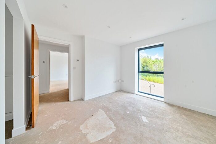 3 Bedroom Detached House For Sale In Elizabeth Penton Way, Bampton, Tiverton, Devon, EX16