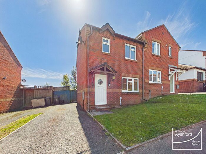3 Bedroom Semi-Detached House For Sale In Spruce Way, Paignton, TQ3