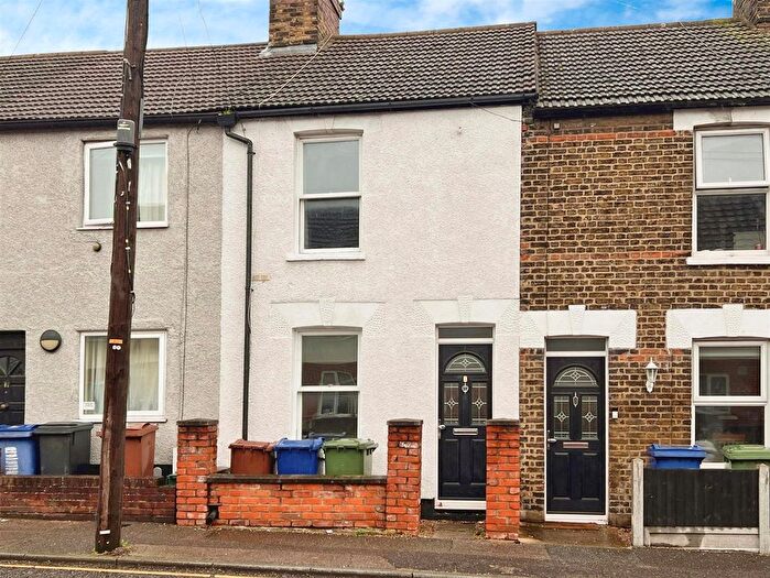 2 Bedroom Terraced House To Rent In Whitehall Lane, Grays, RM17