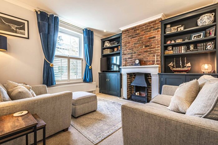 2 Bedroom Semi-detached House For Sale In Stratford Street, Tunbridge Wells (Large Garden), TN1