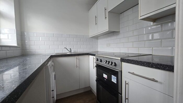 1 Bedroom Flat For Sale In Dames Road, E7