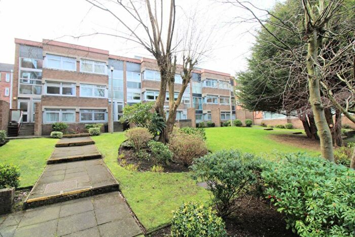 1 Bedroom Flat To Rent In Lethington Ave, Shawlands, Glasgow, G41