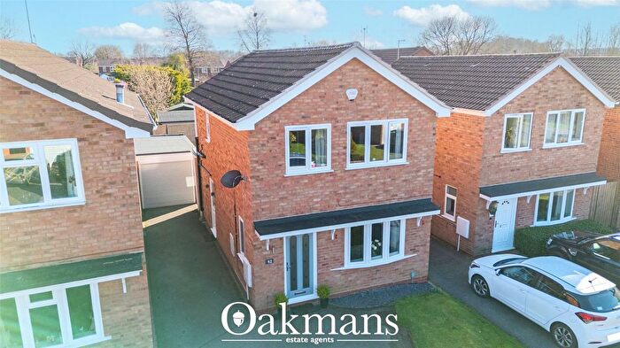 3 Bedroom Detached House For Sale In Illshaw Close, Redditch, Worcestershire, B98