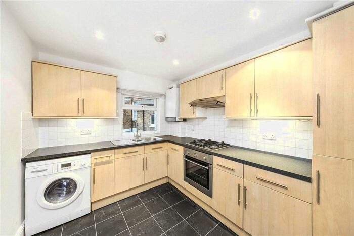 2 Bedroom Flat To Rent In Greenwich Church Street, London SE10
