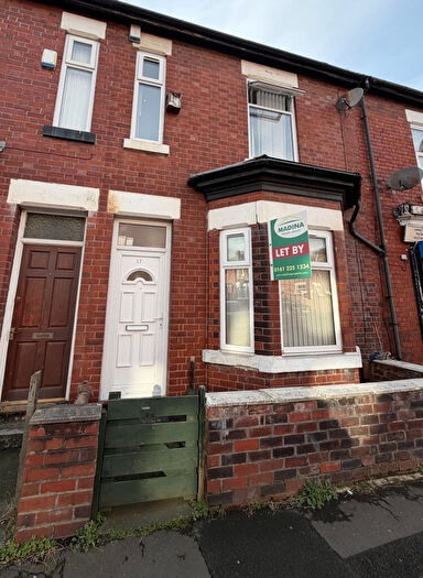 3 Bedroom Terraced House To Rent In Jetson Street, Abbey Hey, Manchester, M18