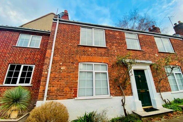 3 Bedroom Property To Rent In Damocles Court, Norwich, NR2
