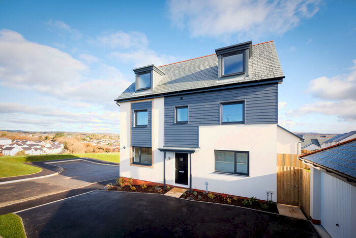 5 Bedroom Detached House For Sale In Callington Road Tavistock, PL19