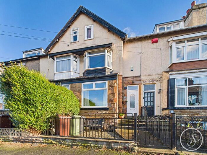 4 Bedroom Terraced House To Rent In Sandiford Terrace, Leeds, LS15