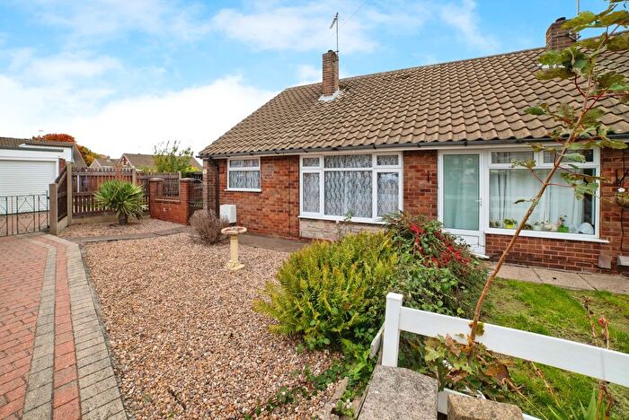 2 Bedroom Bungalow For Sale In Burton Close, Sutton-In-Ashfield, Nottinghamshire, NG17