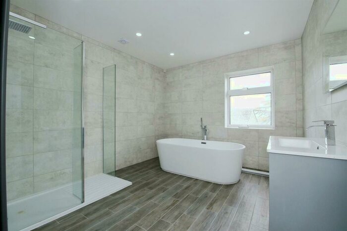 4 Bedroom House To Rent In Benwick Road, Whittlesey, Peterborough, PE7