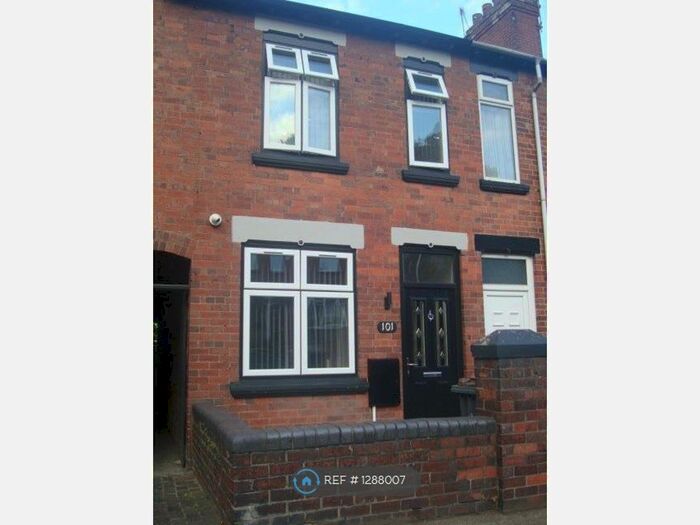 3 Bedroom Terraced House To Rent In Friarswood Road, Newcastle-Under-Lyme ST5