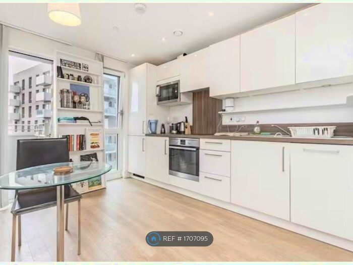 1 Bedroom Flat To Rent In Hannaford Walk, London, E3