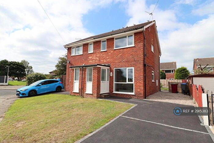 2 Bedroom Semi Detached House To Rent In Perth Close, Cleveleys, FY5
