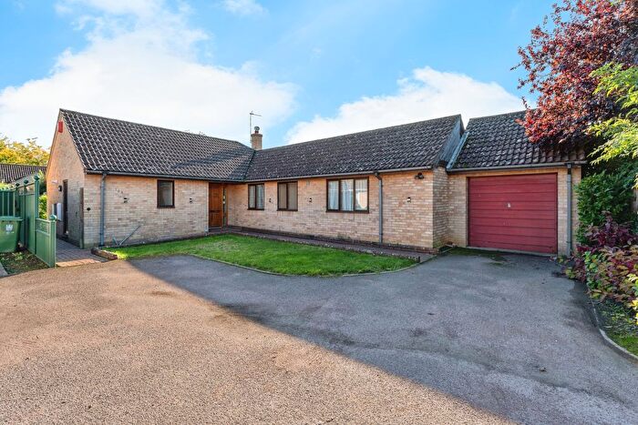 3 Bedroom Bungalow For Sale In Rooks Street, Cottenham, Cambridge, Cambridgeshire, CB24